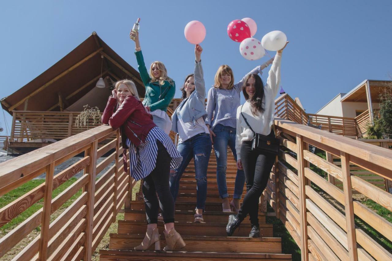 Glamping Sun Valley Bioterme Mala Nedelja Eksteriør billede
